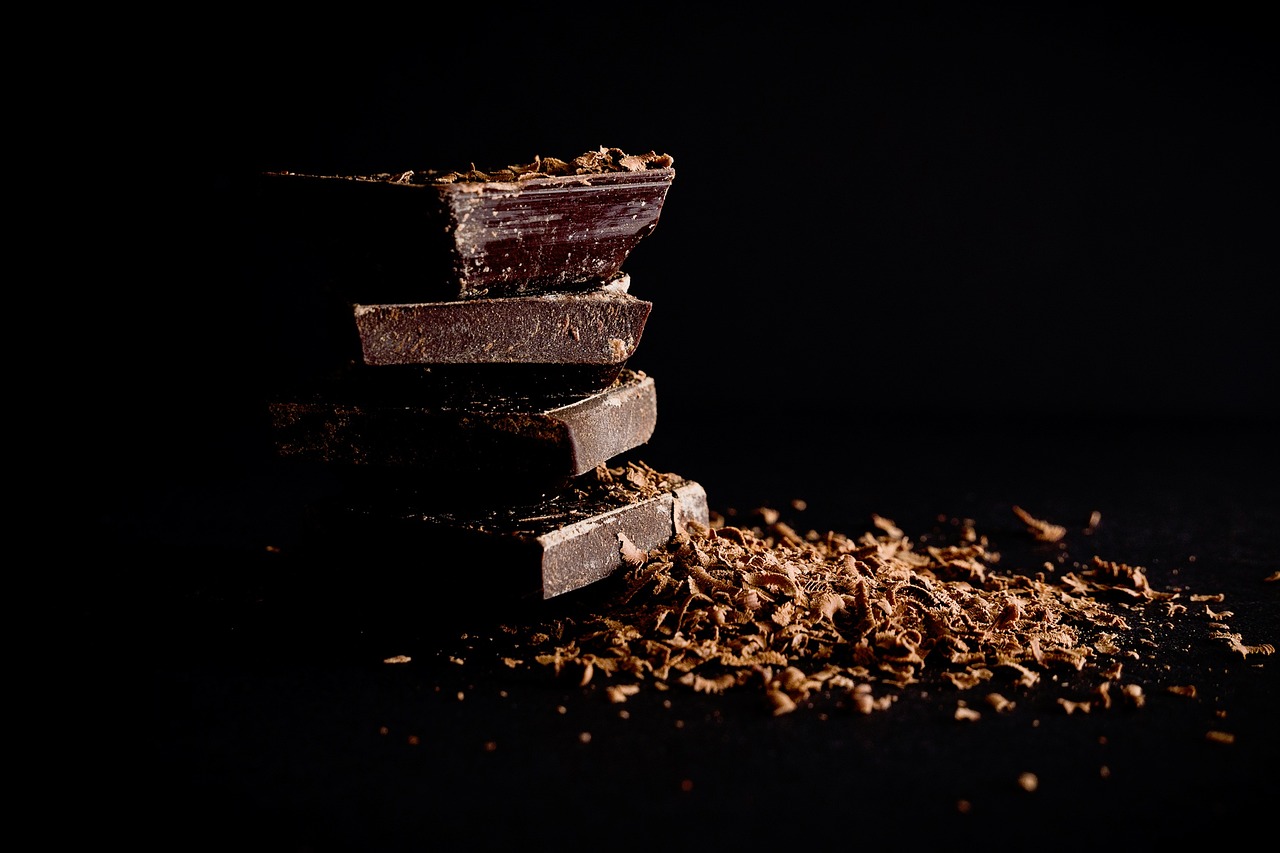 7 Manfaat Dark Chocolate Biar Kamu Nggak Gampang Stres Sama Tugas dan Deadline