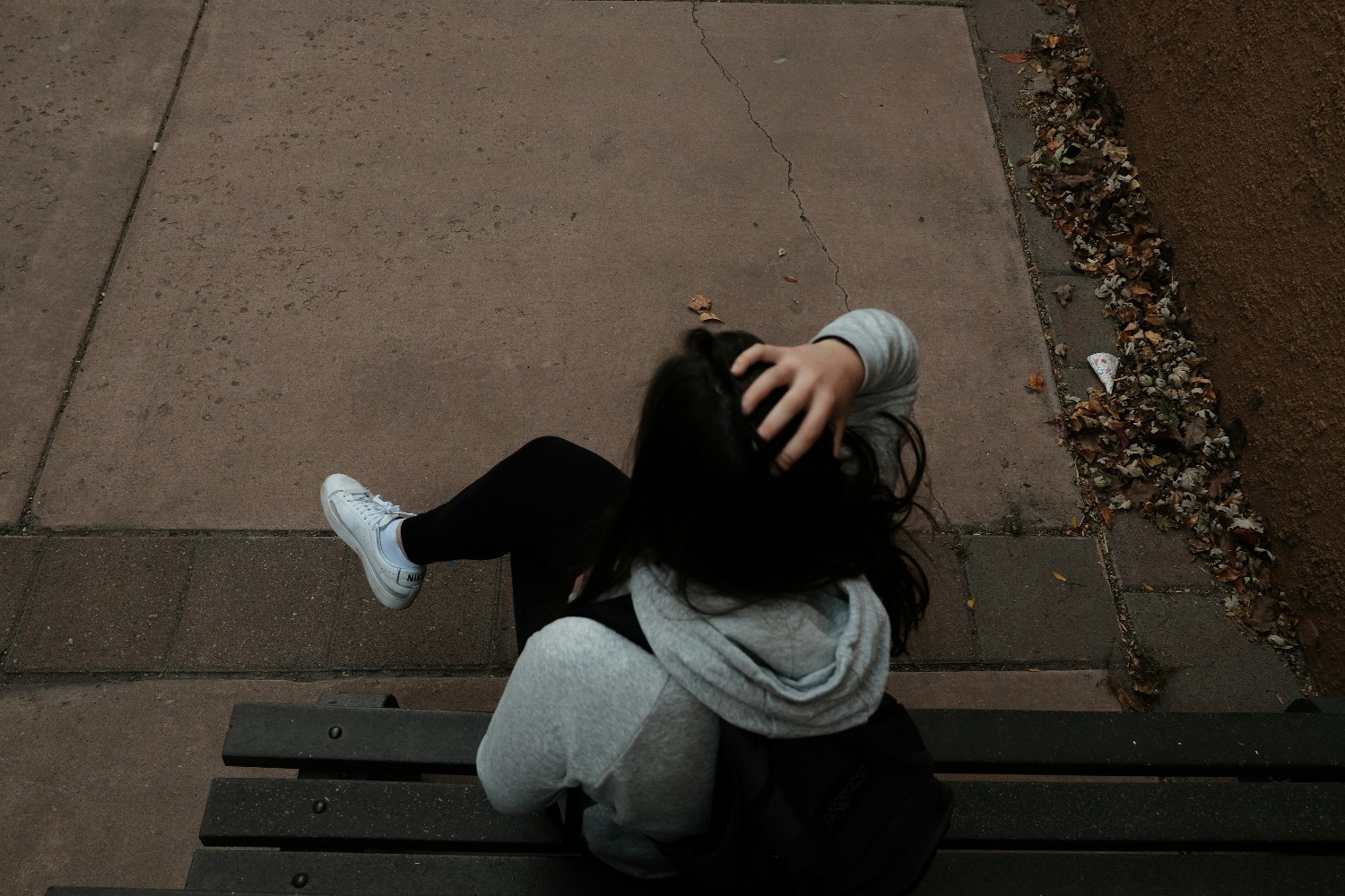 8 Kebiasaan Buruk yang Ternyata Muncul Gara-gara Trauma Lama