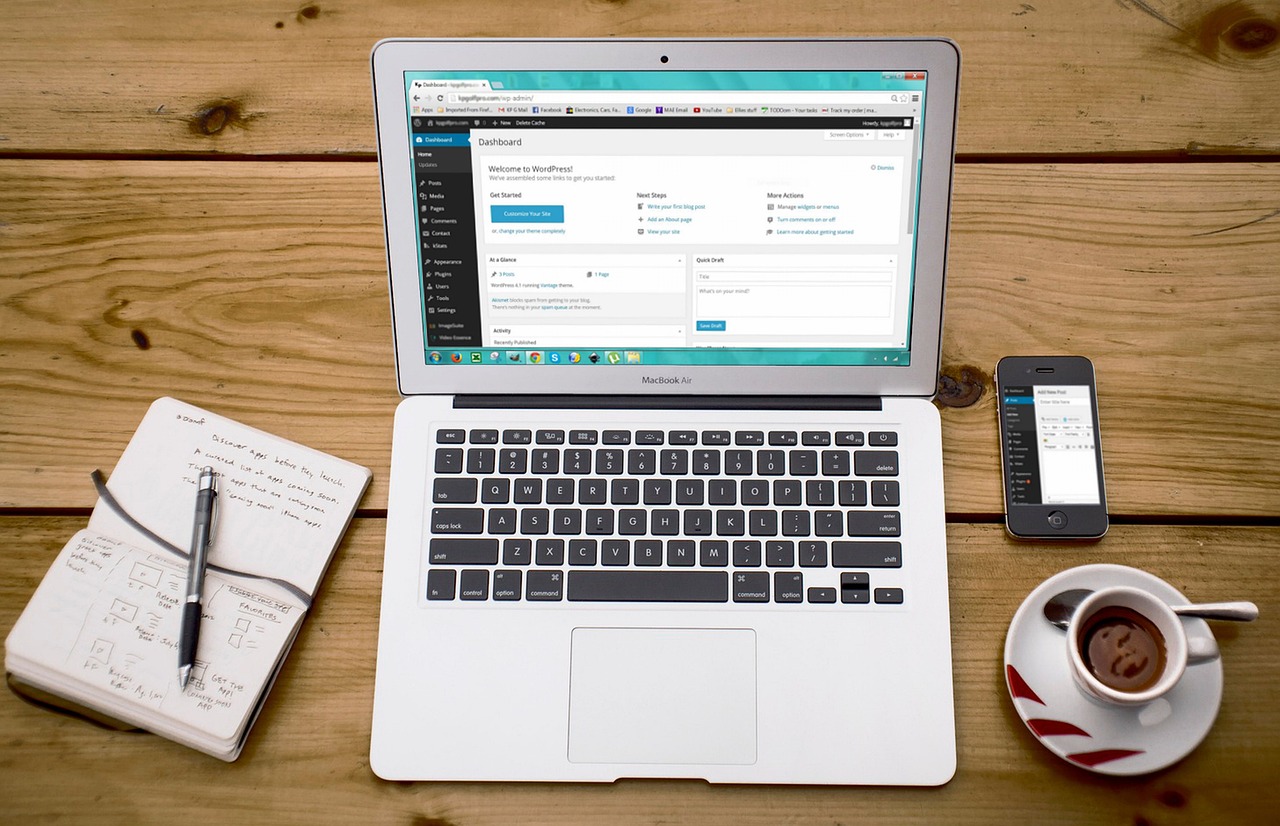 7 Laptop Ringan dan Tipis Buat Mahasiswa yang Sering Mobile