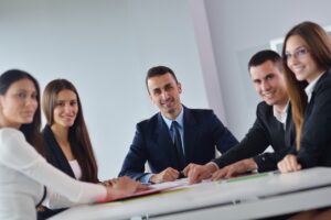 9 Tips Jitu Biar Tampil Menonjol Saat FGD di Perusahaan Besar