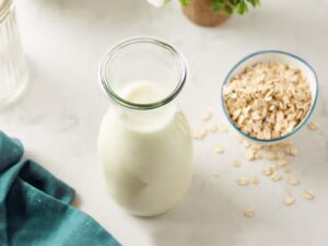 7 Manfaat Susu Oat untuk Pencernaan dan Metabolisme Tubuh