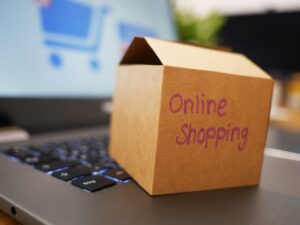 7 Cara Gunain Fitur Live Shopping Buat Meningkatin Penjualan