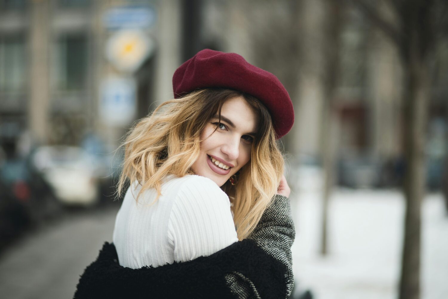 10 Mix and Match Fashion Biar Badan Kurus Kelihatan Lebih Ideal