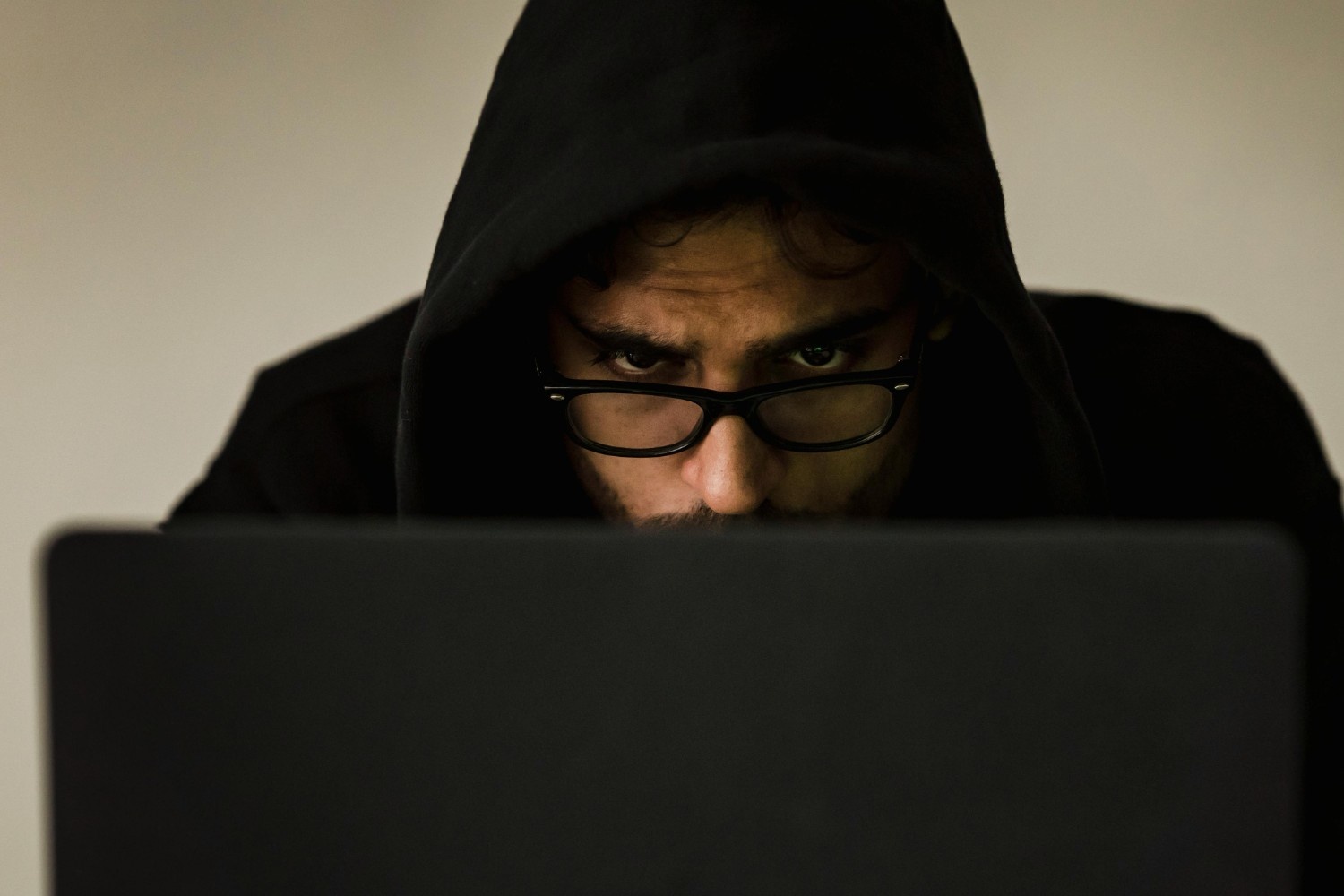 9 Ciri Penipuan Online yang Sering Nggak Disadari Banyak Orang