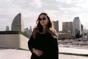 9 Model Baju yang Cocok Banget Buat Kamu yang Bertubuh Kurus