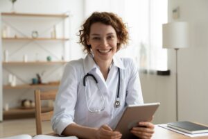 8 Skill Non-Medis yang Berguna Saat Koas (dan Setelah Lulus)