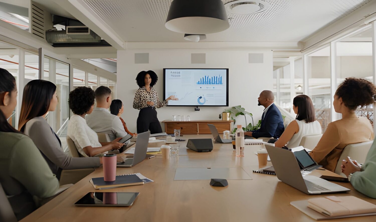 10 Strategi Pitching Buat Menarik Investor di 5 Menit Pertama