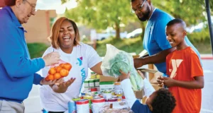 10 Alasan Mengapa Perusahaan Lebih Suka Kandidat dengan Pengalaman Volunteer