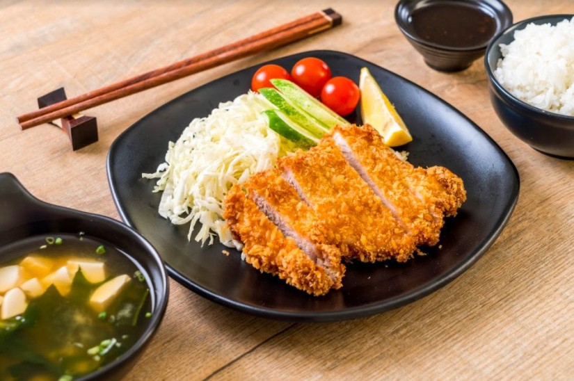8 Ide Saus Chicken Katsu yang Bikin Rasanya Makin Mantap