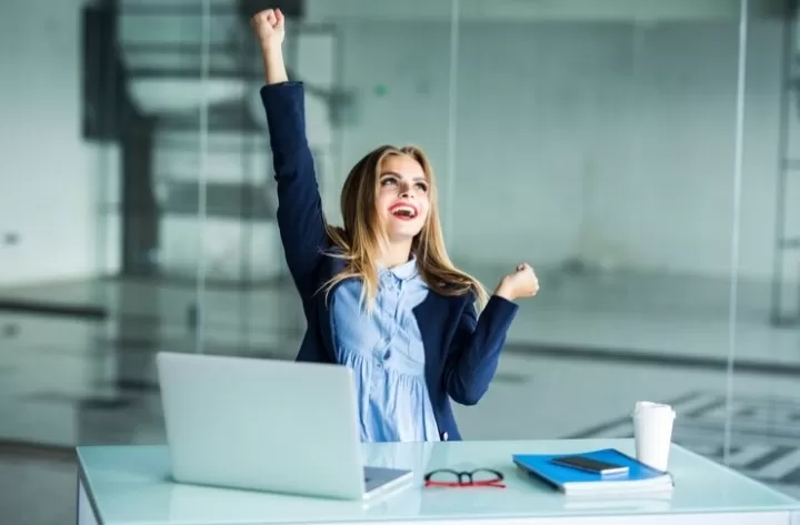 10 Bukti Kalau Keberuntungan Itu Bisa Diusahakan, Bukan Cuma Ditunggu