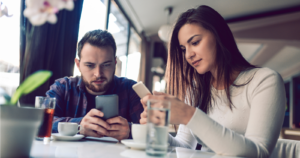 11 Tips Berteman Buat Kamu yang Socially Awkward