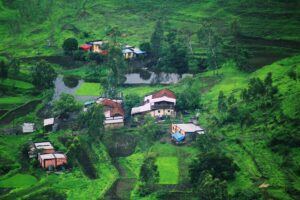 5 Pengaruh Lingkungan Tempat Tinggal terhadap Karakter Seseorang