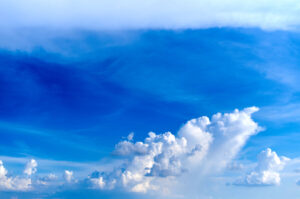5 Alasan Kenapa Langit Berwarna Biru dan Matahari Terbenam Merah