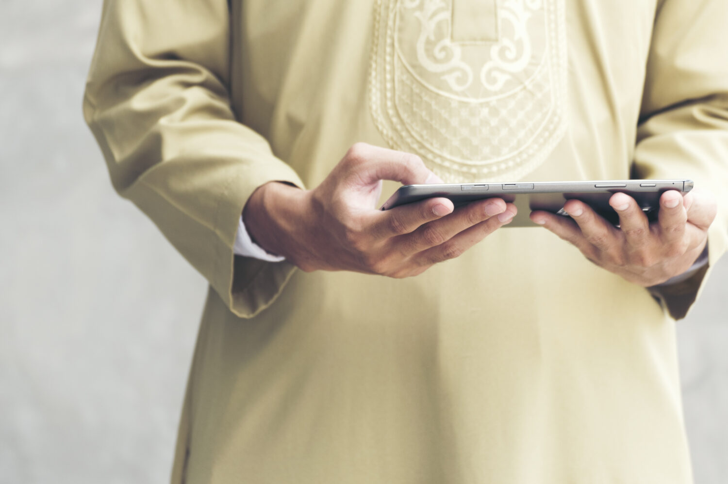 5 Aplikasi Al-Quran Digital dengan Fitur Tajwid dan Terjemahan Lengkap