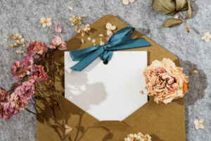 7 Cara Kerja Sistem Undangan dan Sejarahnya di Berbagai Budaya