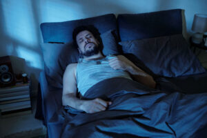 10 Manfaat Tidur Tanpa Lampu untuk Produksi Hormon Melatonin