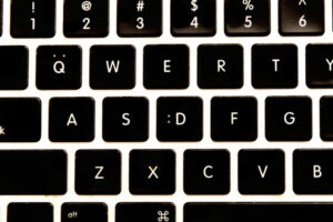 7 Fakta di Balik Penemuan Tombol Keyboard QWERTY
