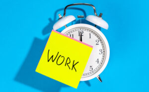 Sejarah Singkat Munculnya Konsep 8 Jam Kerja dalam Sehari