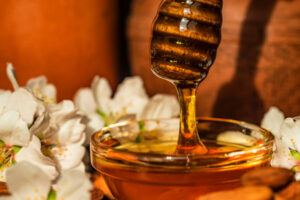 6 Cara Membedakan Madu Asli dan Palsu Tanpa Tes Laboratorium