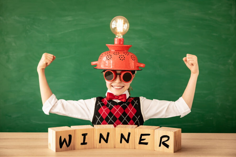 5 Manfaat Mengikuti Perlombaan Ilmiah bagi Portofolio Akademik