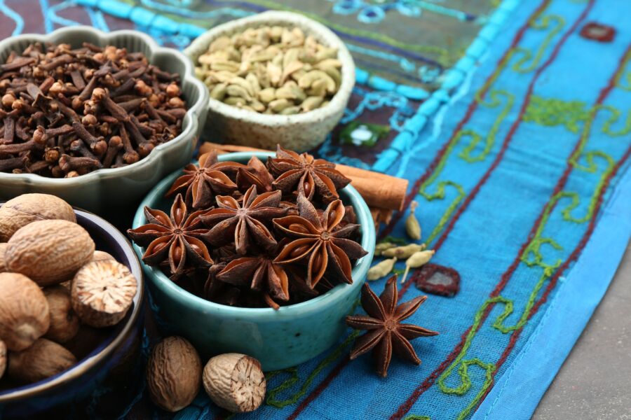 5 Manfaat Menggunakan Rempah-rempah Alami bagi Cita Rasa dan Kesehatan