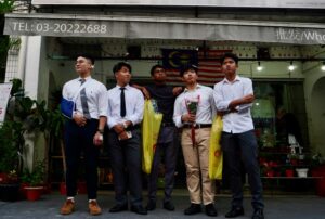 7 Hal yang Bisa Dilakukan saat Merasa Tidak Cocok dengan Teman Sekelas