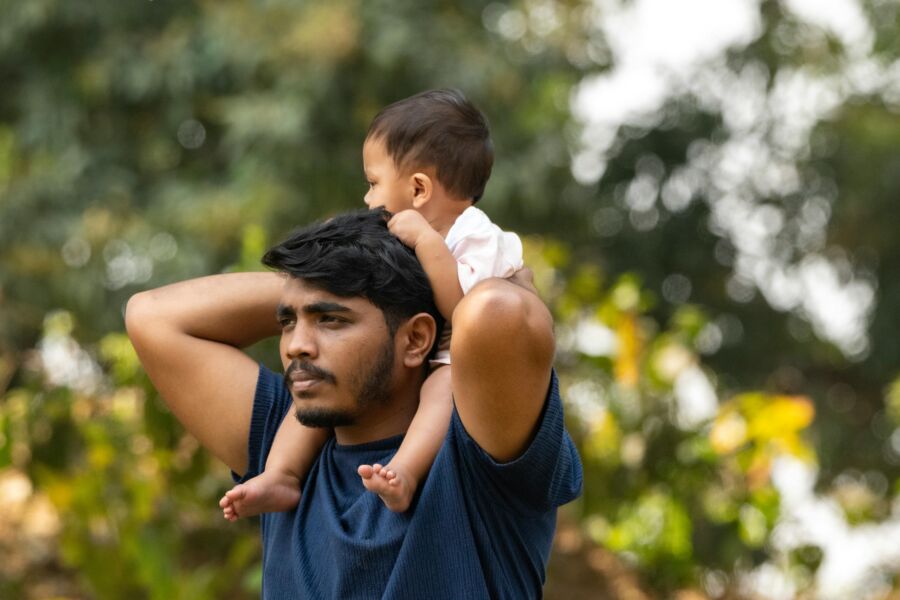 10 Kebiasaan Orang Tua yang Tanpa Sadar Membentuk Karakter Anak