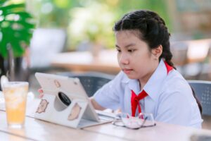 5 Alasan Kenapa Beberapa Orang Lebih Cepat Paham Materi Tanpa Perlu Belajar Mati-matian?