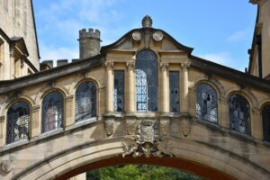 9 Mitos tentang Kuliah di Luar Negeri yang Perlu Diluruskan