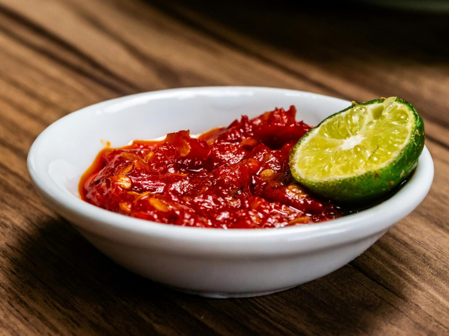 5 Cara Membuat Sambal yang Enak dan Tahan Lama