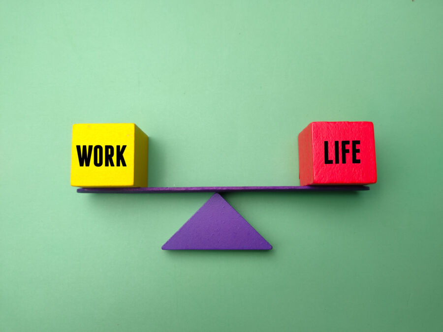 5 Perbedaan Antara Work Life Balance dan Work Life Integration