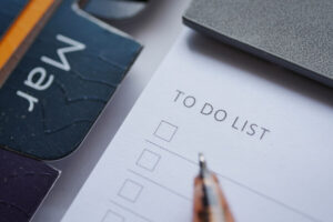 8 Manfaat Bikin To-Do List Harian Biar Hidup Teratur dan Gak Chaos