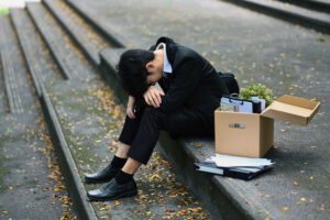 10 Tanda Kamu Sedang Mengalami Quarter Life Crisis