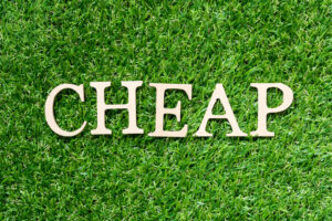 7 Alasan Kenapa Harga Murah Justru Bikin Konsumen Curiga